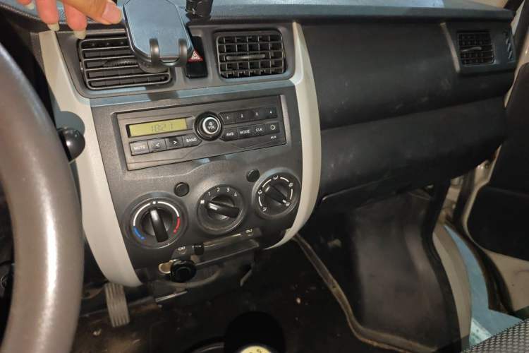 Used CHANGAN KAICHENG Star 3 2015 1.0L Value Edition Non-Air-Conditioned C10 Audio And AC Panel