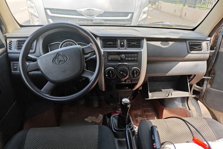 Used CHANGAN KAICHENG Star 3 2015 1.2L Base Model Non-Air-Conditioned EA12V Center Console