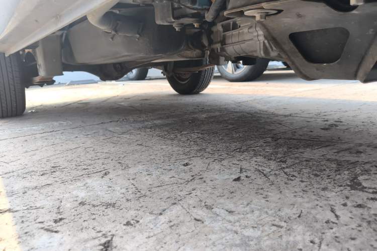 Used CHANGAN KAICHENG Star 3 2015 1.2L Base Model Air-Conditioned EA12V Chassis Front Right