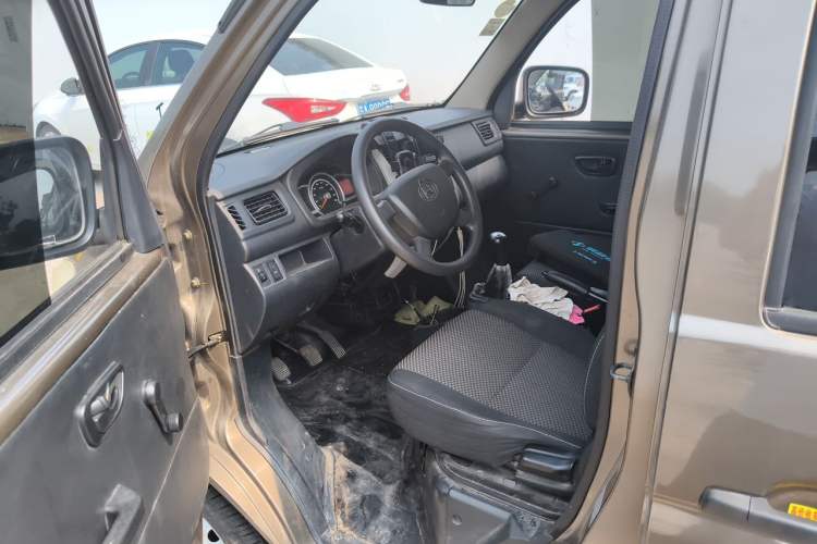 Used CHANGAN KAICHENG Star 3 2015 1.2L Base Model Air-Conditioned EA12V Driver Seat