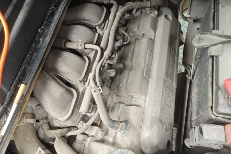 Used CHANGAN KAICHENG Star 3 2015 1.2L Standard Version Non-Air-Conditioned EA12V Engine Bay