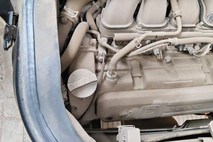Used CHANGAN KAICHENG Star 3 2015 1.2L Base Model Non-Air-Conditioned EA12V Engine Bay Right
