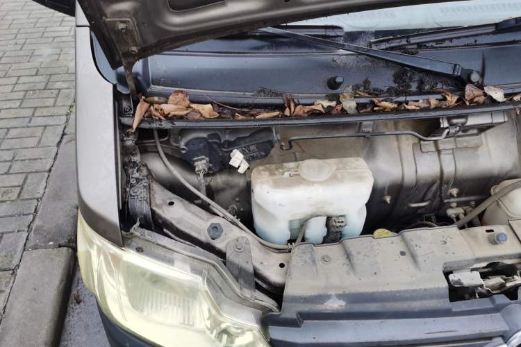 Used CHANGAN KAICHENG Star 3 2015 1.2L Base Model Non-Air-Conditioned EA12V Engine Bay Right