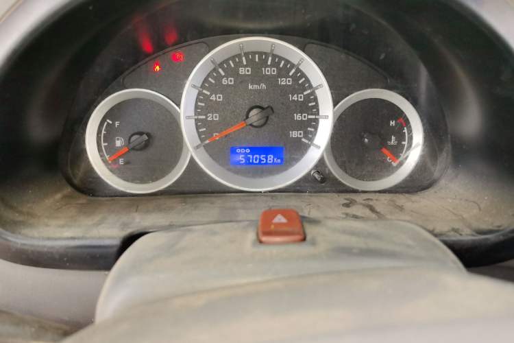 Used CHANGAN KAICHENG Star 3 2015 1.0L Value Edition Non-Air-Conditioned C10 Odometer Close Up