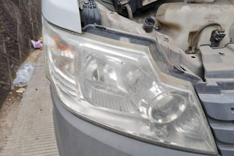 Used CHANGAN KAICHENG Star 3 2015 1.2L Base Model Non-Air-Conditioned EA12V Right Front Headlight