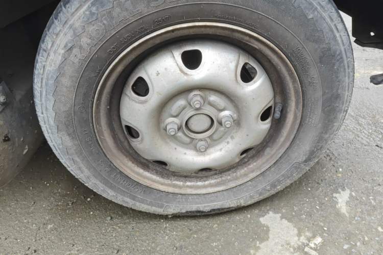Used CHANGAN KAICHENG Star 3 2015 1.2L Standard Version Non-Air-Conditioned EA12V Right Front Wheel Hub