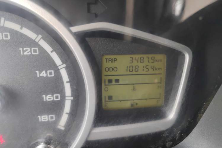 Used CHANGAN KAICHENG Star 3 2015 1.2L Base Model Non-Air-Conditioned EA12V Odometer Close Up