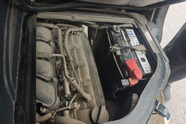 Used CHANGAN KAICHENG Star 3 2015 1.2L Base Model Non-Air-Conditioned EA12V Engine Bay Left