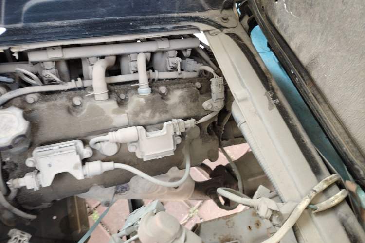 Used CHANGAN KAICHENG Star 3 2015 1.0L Base Version with Air Conditioning C10 Engine Bay Left