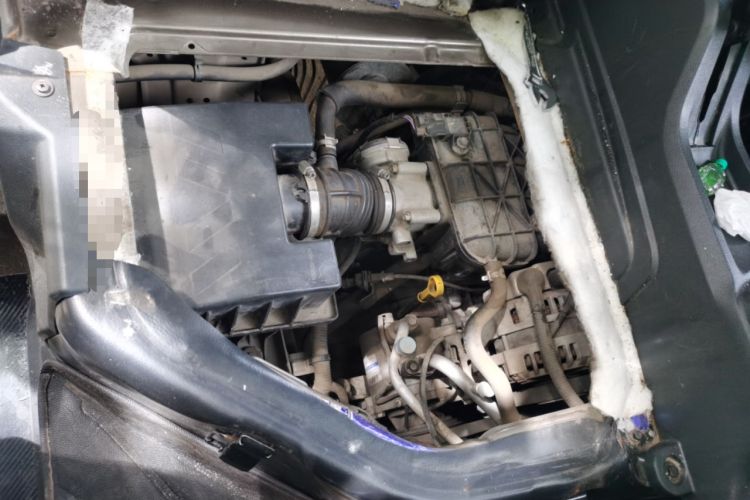 Used CHANGAN KAICHENG Star 3 2015 1.2L Base Model Non-Air-Conditioned EA12V Engine Bay Right