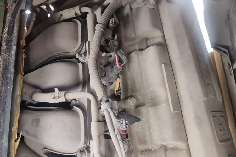 Used CHANGAN KAICHENG Star 3 2015 1.2L Base Model Non-Air-Conditioned EA12V Engine Bay Right