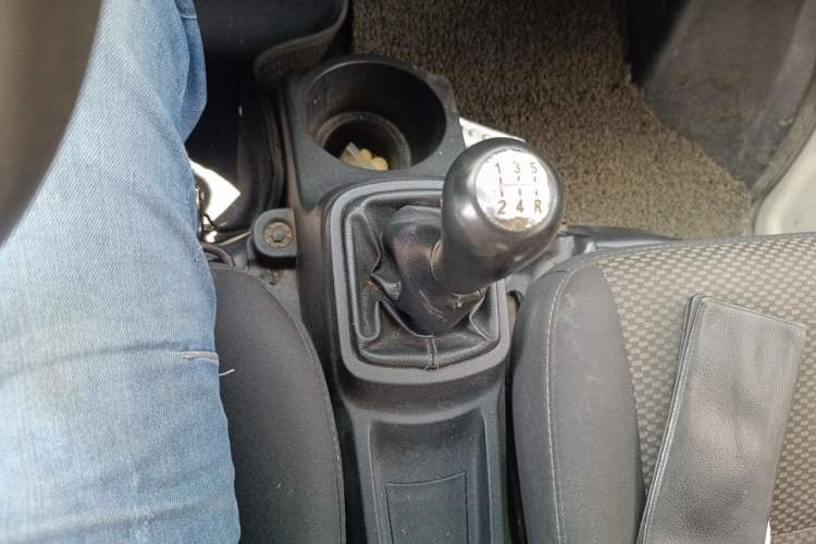 Used CHANGAN KAICHENG Star 3 2015 1.2L Base Model Non-Air-Conditioned EA12V Gear Lever