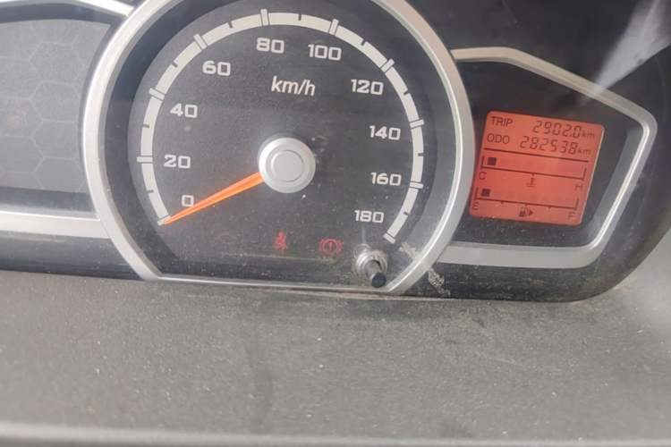 Used CHANGAN KAICHENG Star 3 2015 1.2L Base Model Non-Air-Conditioned EA12V Odometer Close Up