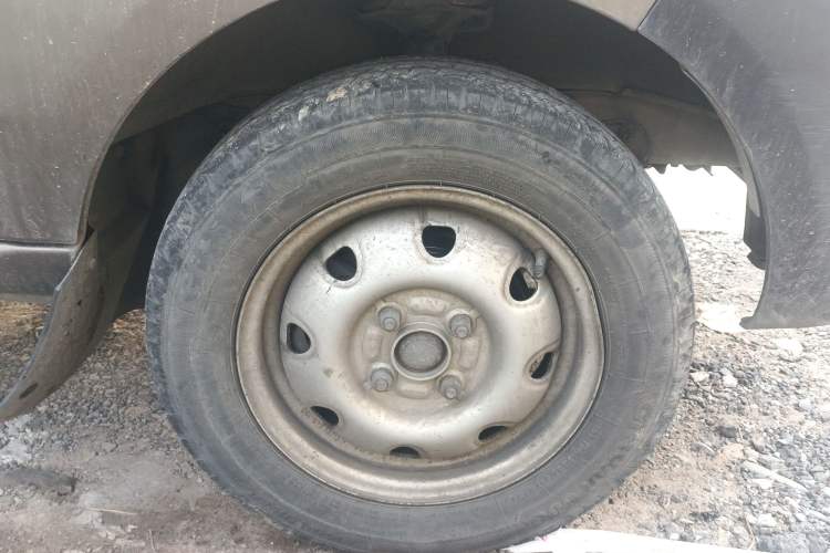 Used CHANGAN KAICHENG Star 3 2015 1.0L Value Edition Non-Air-Conditioned C10 Right Front Wheel Hub