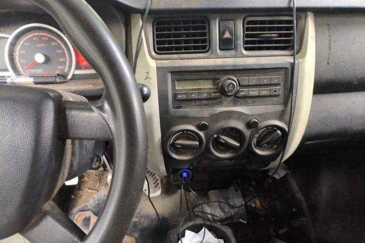 Used CHANGAN KAICHENG Star 3 2015 1.0L Base Model Non-Air-Conditioned C10 Audio And AC Panel