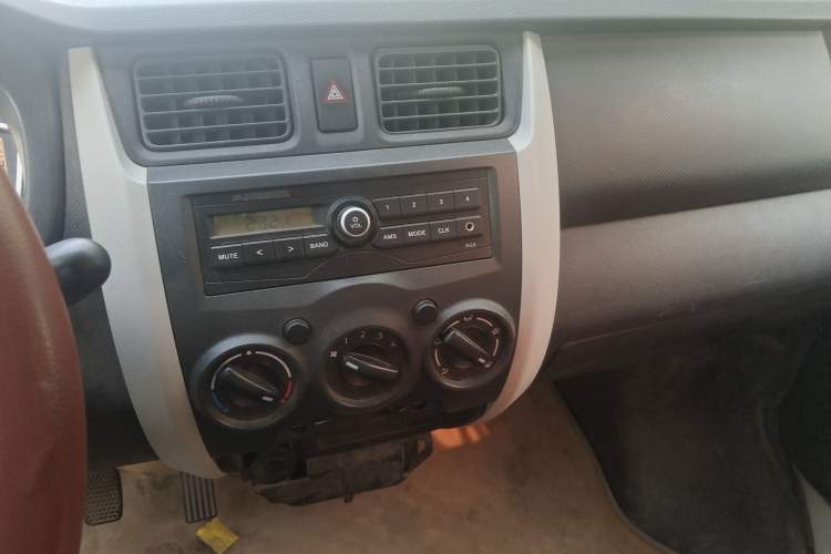 Used CHANGAN KAICHENG Star 3 2015 1.0L Base Model Non-Air-Conditioned C10 Audio And AC Panel