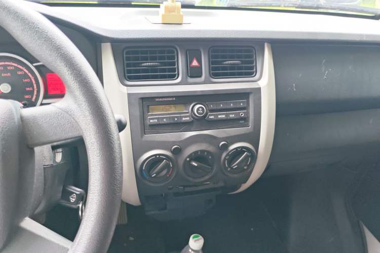Used CHANGAN KAICHENG Star 3 2015 1.2L Base Model Air-Conditioned EA12V Audio And AC Panel