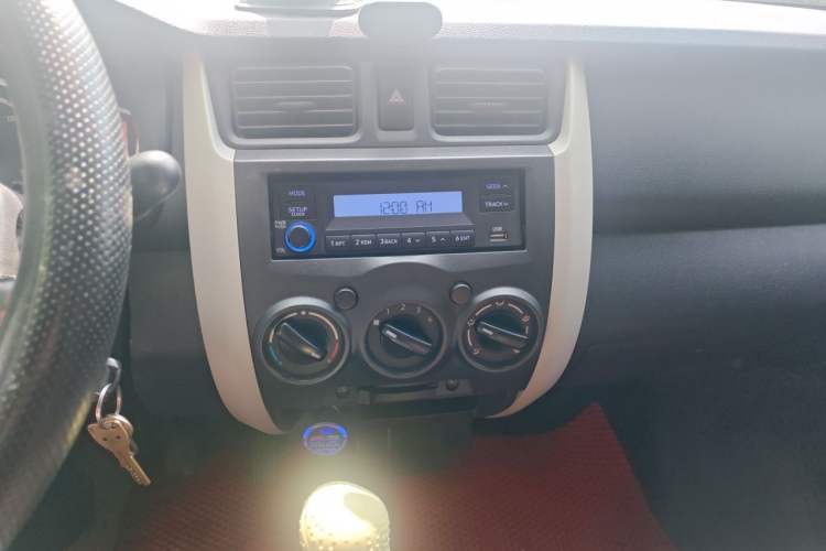 Used CHANGAN KAICHENG Star 3 2015 1.0L Single-Steaming Basic Version C10 Audio And AC Panel