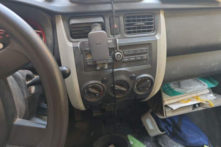 Used CHANGAN KAICHENG Star 3 2015 1.2L Base Model Air-Conditioned EA12V Audio And AC Panel