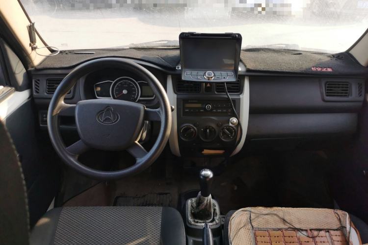 Used CHANGAN KAICHENG Star 3 2015 1.0L Value Edition Non-Air-Conditioned C10 Center Console