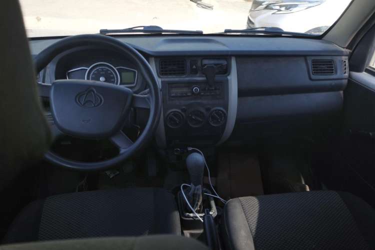 Used CHANGAN KAICHENG Star 3 2015 1.0L Value Edition Non-Air-Conditioned C10 Center Console