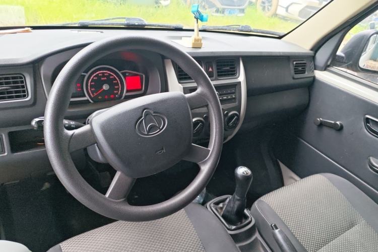 Used CHANGAN KAICHENG Star 3 2015 1.2L Base Model Air-Conditioned EA12V Center Console