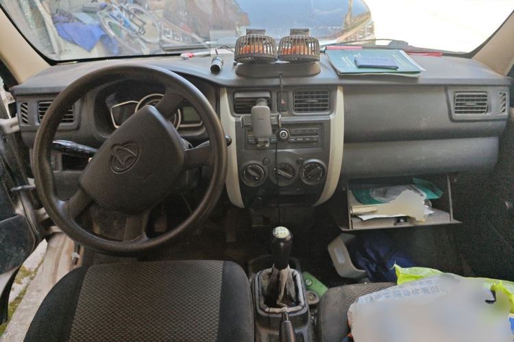 Used CHANGAN KAICHENG Star 3 2015 1.2L Base Model Air-Conditioned EA12V Center Console