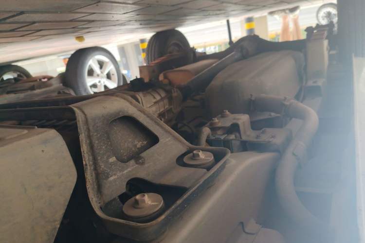 Used CHANGAN KAICHENG Star 3 2015 1.2L Base Model Non-Air-Conditioned EA12V Chassis Front Right