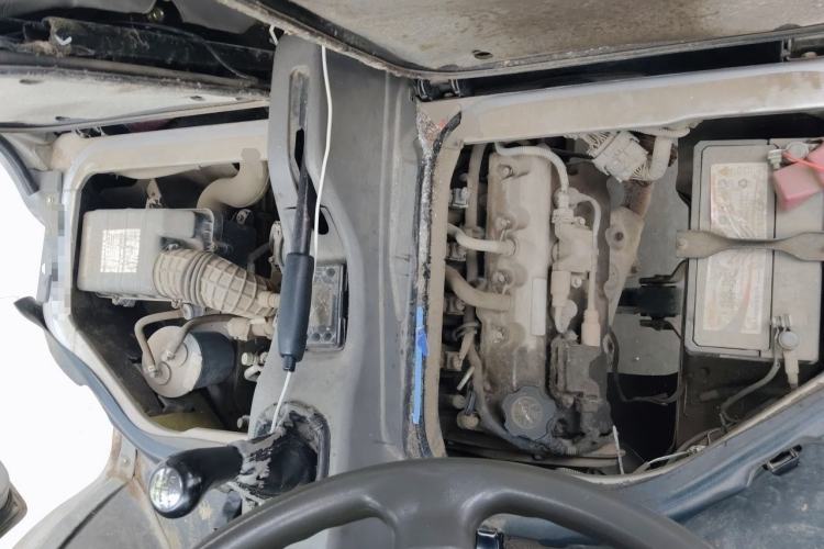 Used CHANGAN KAICHENG Star 3 2015 1.0L Value Edition Non-Air-Conditioned C10 Engine Bay