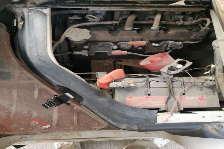 Used CHANGAN KAICHENG Star 3 2015 1.0L Value Edition Non-Air-Conditioned C10 Engine Bay Left