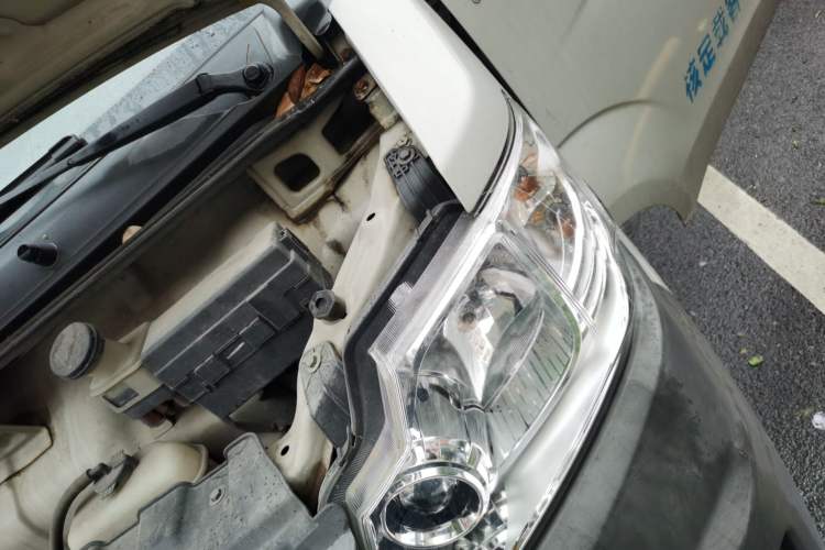 Used CHANGAN KAICHENG Star 3 2015 1.0L Base Version with Air Conditioning C10 Engine Bay Left
