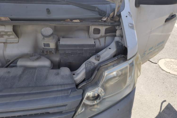 Used CHANGAN KAICHENG Star 3 2015 1.0L Value Edition Non-Air-Conditioned C10 Engine Bay Left