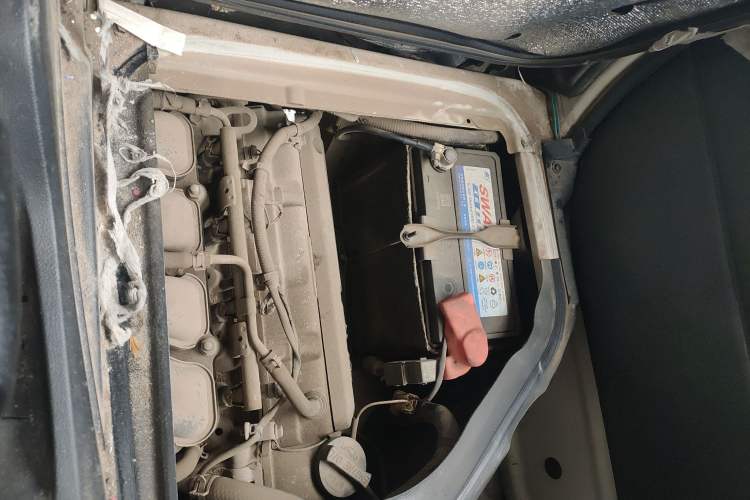 Used CHANGAN KAICHENG Star 3 2015 1.2L Base Model Non-Air-Conditioned EA12V Engine Bay Left