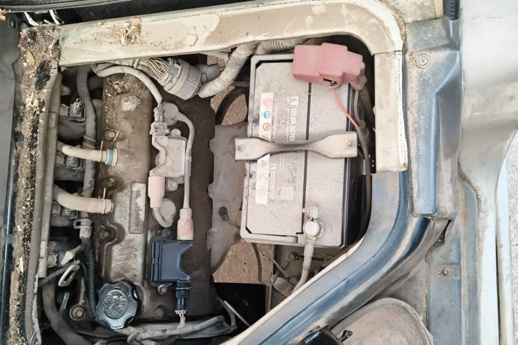 Used CHANGAN KAICHENG Star 3 2015 1.0L Value Edition Non-Air-Conditioned C10 Engine Bay Left