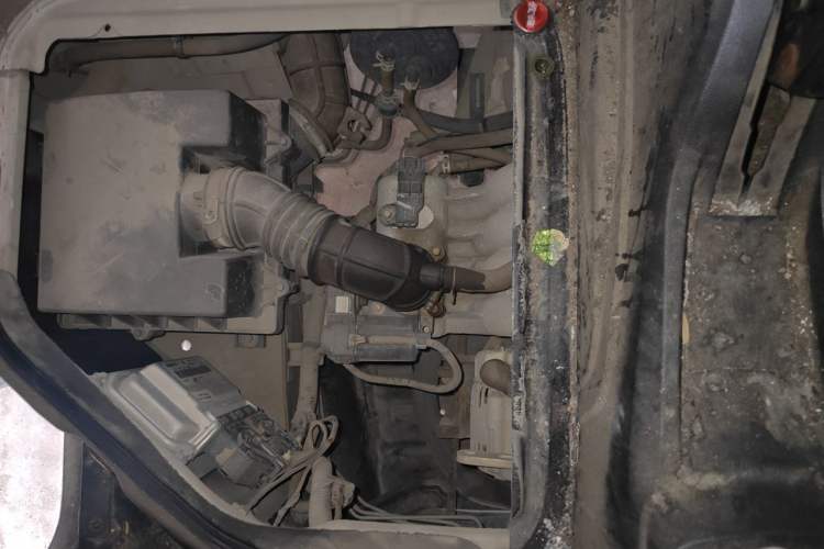 Used CHANGAN KAICHENG Star 3 2015 1.0L Base Model Non-Air-Conditioned C10 Engine Bay Right