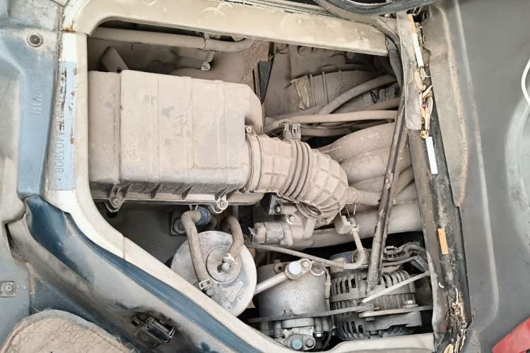 Used CHANGAN KAICHENG Star 3 2015 1.0L Value Edition Non-Air-Conditioned C10 Engine Bay Right