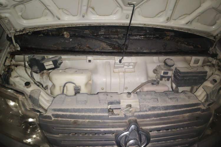 Used CHANGAN KAICHENG Star 3 2015 1.0L Value Edition Non-Air-Conditioned C10 Engine Bay