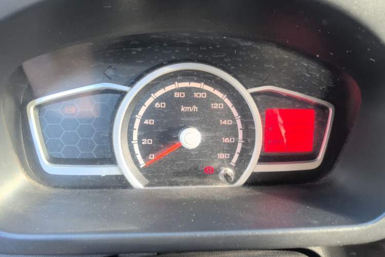 Used CHANGAN KAICHENG Star 3 2015 1.0L Value Edition Non-Air-Conditioned C10 Instrument Cluster