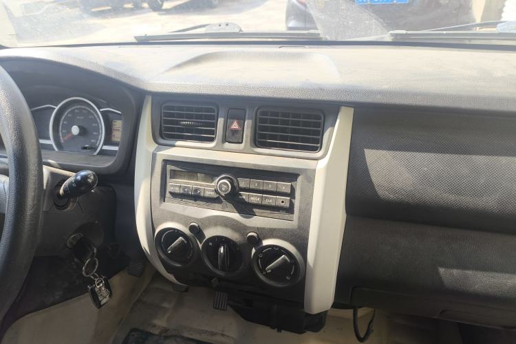 Used CHANGAN KAICHENG Star 3 2015 1.0L Value Edition Non-Air-Conditioned C10 Interior 3