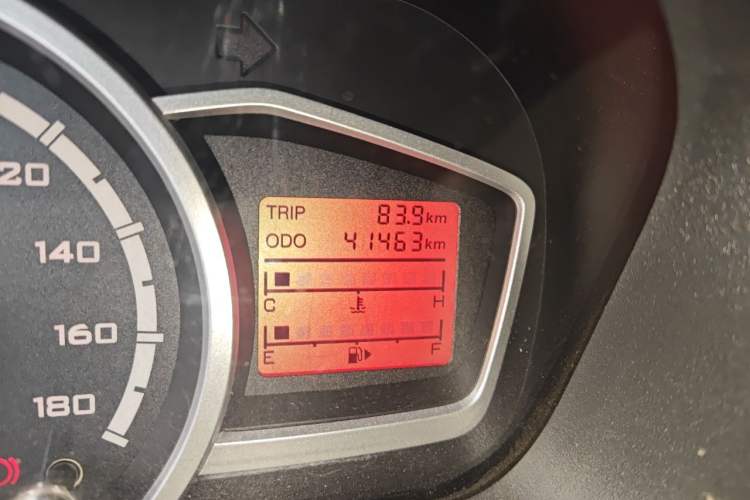 Used CHANGAN KAICHENG Star 3 2015 1.2L Base Model Non-Air-Conditioned EA12V Odometer Close Up