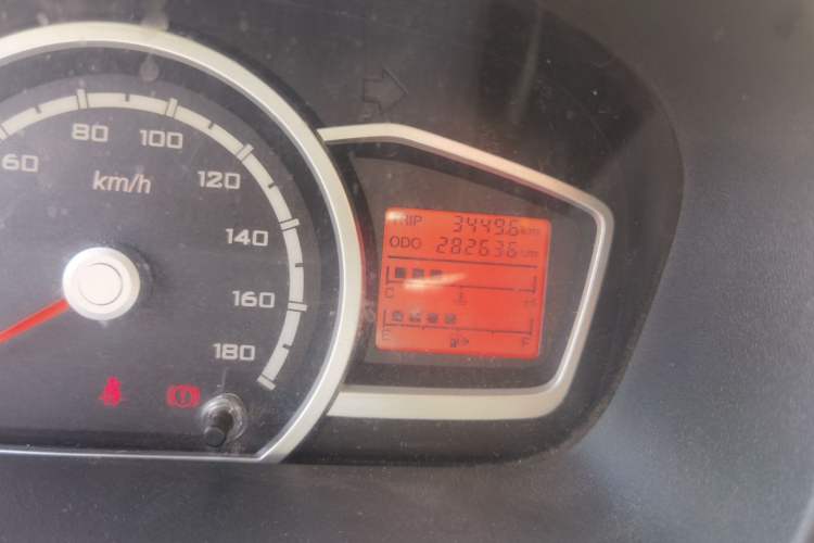 Used CHANGAN KAICHENG Star 3 2015 1.2L Base Model Non-Air-Conditioned EA12V Odometer Close Up