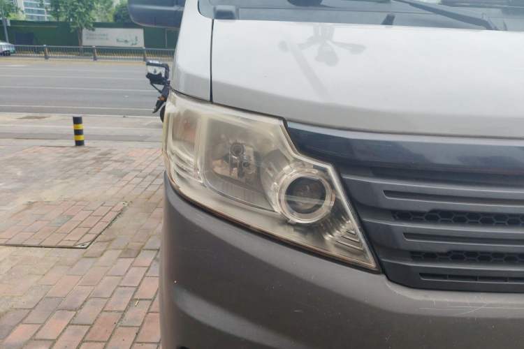 Used CHANGAN KAICHENG Star 3 2015 1.2L Base Model Non-Air-Conditioned EA12V Right Front Headlight