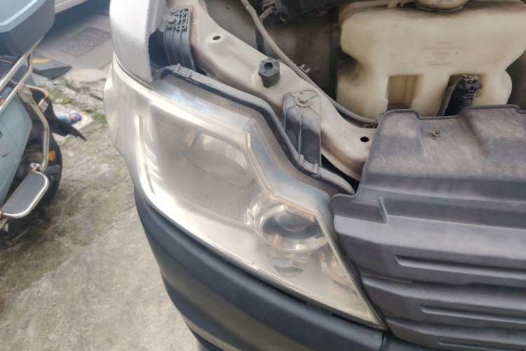Used CHANGAN KAICHENG Star 3 2015 1.0L Value Edition Non-Air-Conditioned C10 Right Front Headlight