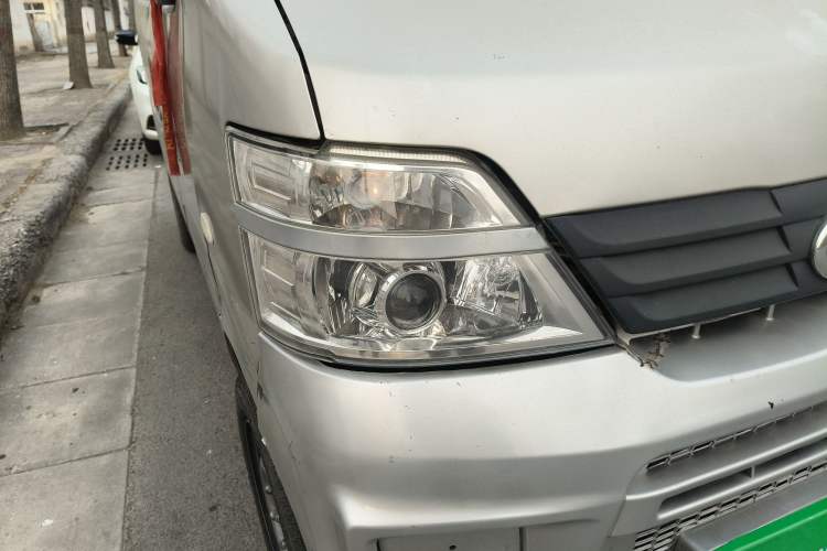 Used CHANGAN KAICHENG Star 3 2015 1.0L Value Edition Non-Air-Conditioned C10 Right Front Headlight