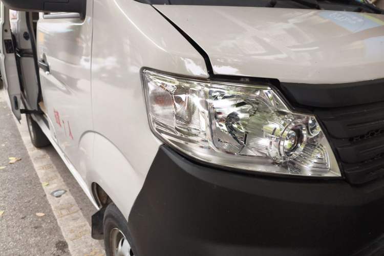 Used CHANGAN KAICHENG Star 3 2015 1.2L Base Model Non-Air-Conditioned EA12V Right Front Headlight