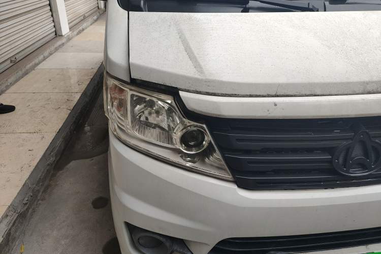 Used CHANGAN KAICHENG Star 3 2015 1.2L Base Model Non-Air-Conditioned EA12V Right Front Headlight