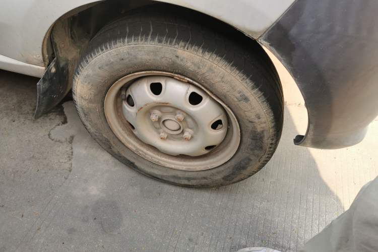 Used CHANGAN KAICHENG Star 3 2015 1.0L Value Edition Non-Air-Conditioned C10 Right Front Wheel Hub