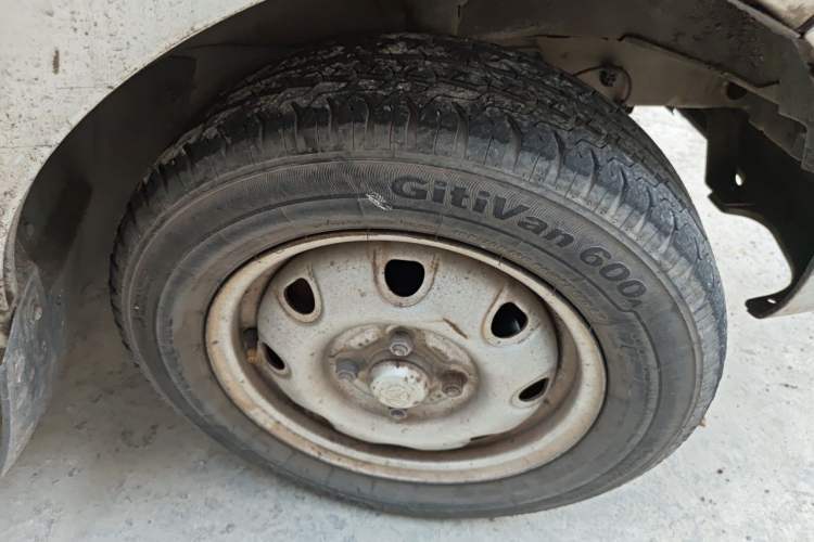 Used CHANGAN KAICHENG Star 3 2015 1.0L Base Model Non-Air-Conditioned C10 Right Front Wheel Hub