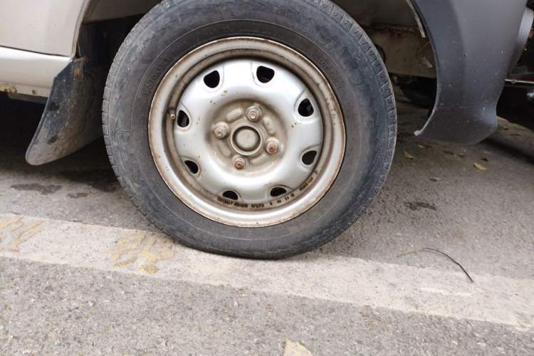 Used CHANGAN KAICHENG Star 3 2015 1.2L Base Model Non-Air-Conditioned EA12V Right Front Wheel Hub