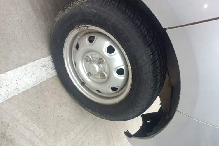 Used CHANGAN KAICHENG Star 3 2015 1.0L Value Edition Non-Air-Conditioned C10 Right Front Wheel Hub